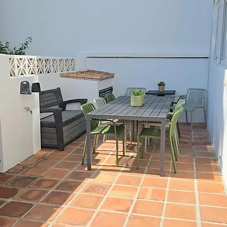 Casa Agnethe بيت للعطل *